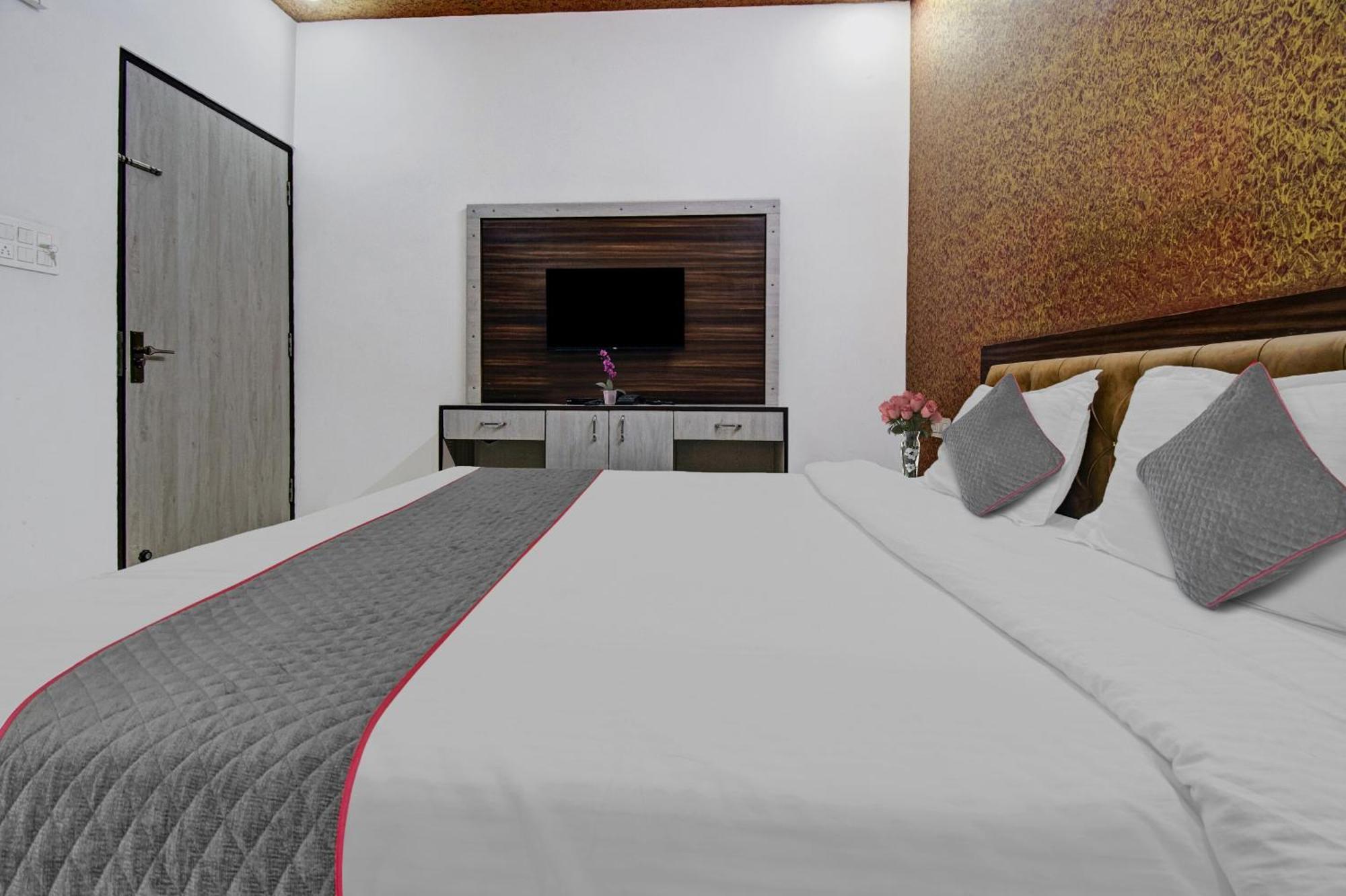 Hotel Townhouse The Lotus Divisione di Divisione di Jaipur Esterno foto